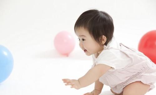 标准|宝宝发育标准时间一览表,快来对照一下自己的宝宝的是否达标