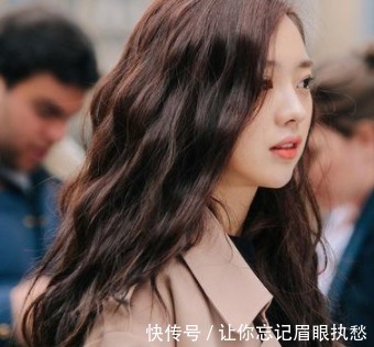 气质 容易毁气质的5种发型,不是显脸大,就是显头大,很多人都尝试过