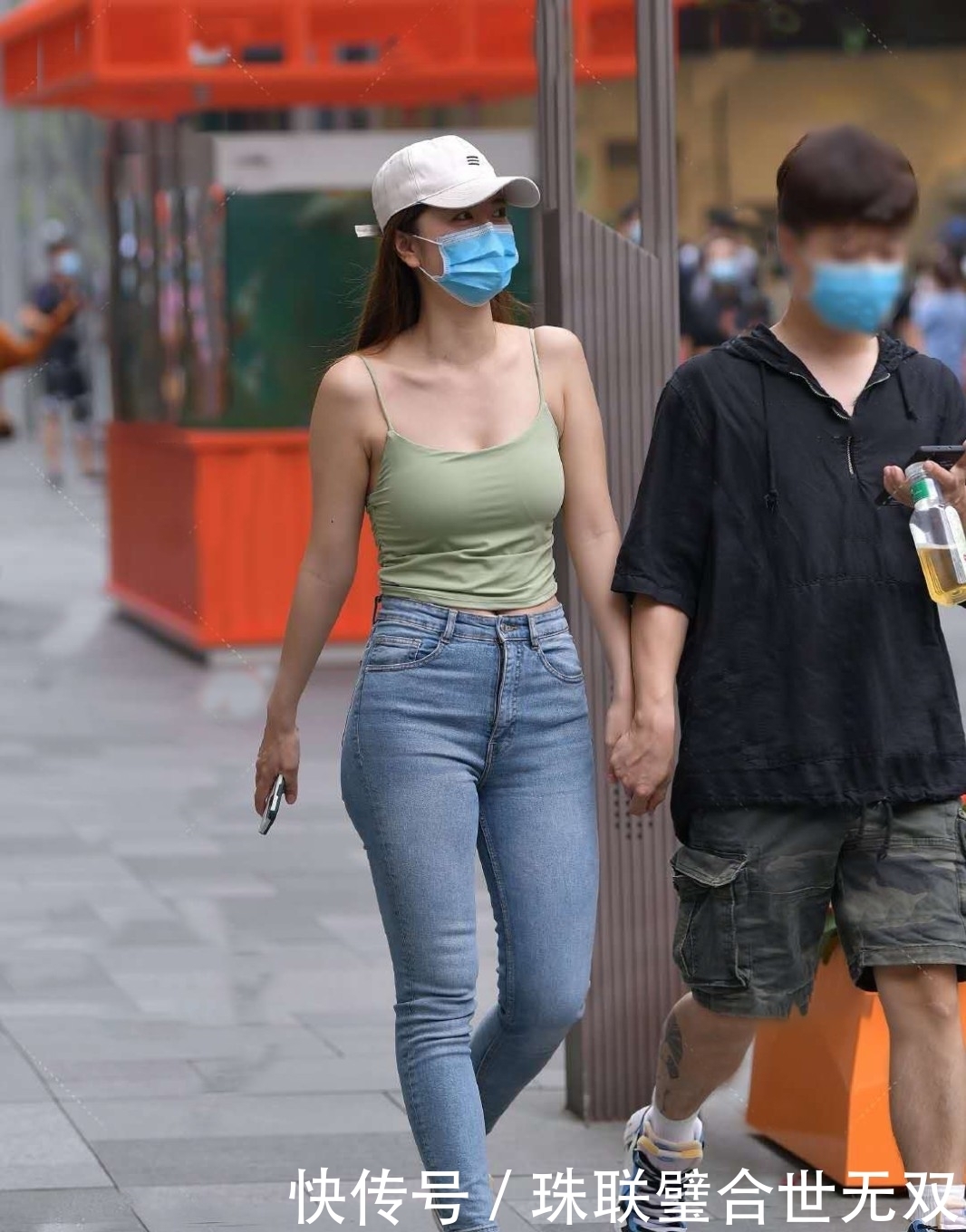 吊带背心不只是通勤装，选择草绿色更有清凉气息，非常时尚有个性