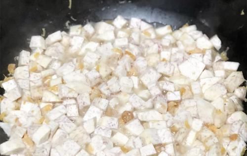 乌黑|医生不会告诉你，它是天然“生发剂”，隔三差五吃，头发乌黑浓密