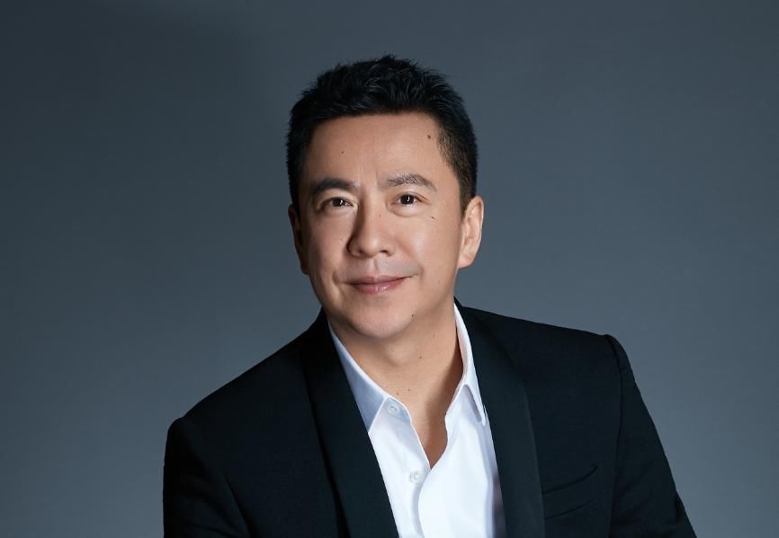 电梯|华谊总裁王中磊家,电梯入门,一进门就是金钱的“味道”