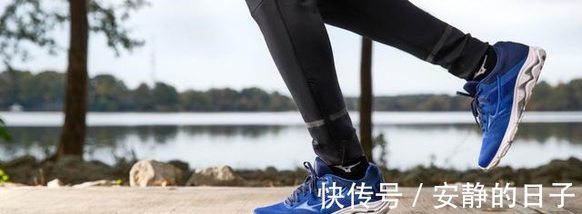 neo 最“固执”的跑鞋品牌,30年一直坚持物理缓震,依旧一致好评!