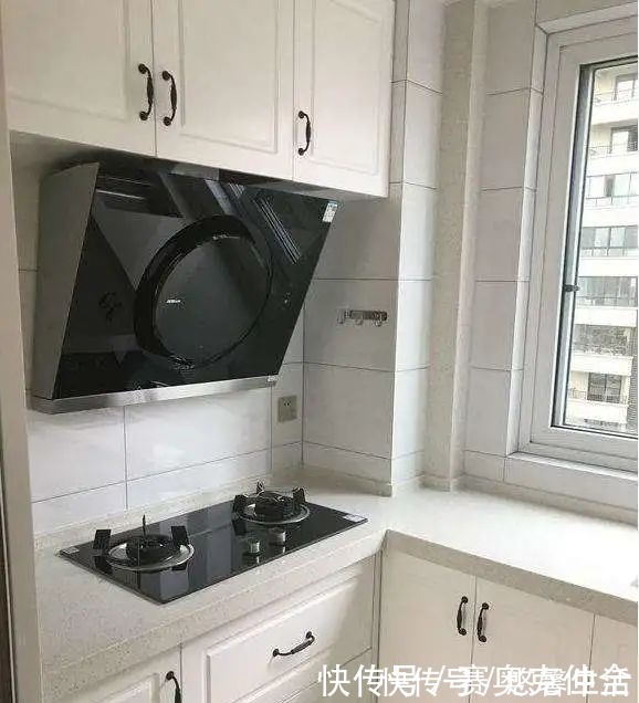 吊顶|硬装结束效果已经出来了，没做吊顶也能这么美！既省钱又不失美观