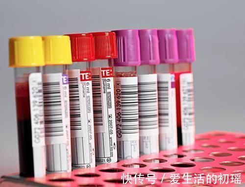 |搞笑外国人:在监狱不允许吃零食,这对吃货来说该怎么办呢?