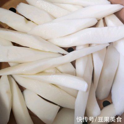 铁棍山药|网红山药韭菜鸡蛋生煎，简单快手超美味