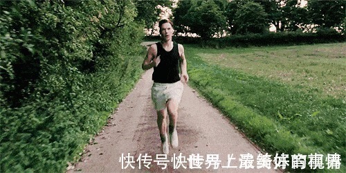 慢跑|跳绳20分钟=跑步1小时?真人实测,跑步燃脂慢还伤膝盖太鸡肋?