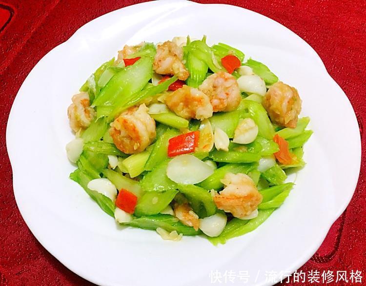 小炒|家常小炒:西芹百合炒虾仁,清心安神,清淡可口营养丰富,好吃!