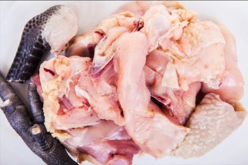 焯水|炖鸡肉，万不可直接焯水，还需多做1步，鸡肉鲜香嫩滑，没腥味