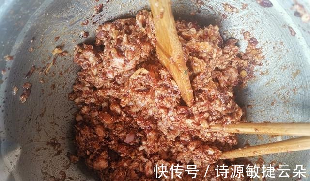 蒸包子我首选这馅润燥又杀菌，鲜香多汁特好吃，出锅连吃4个真香！