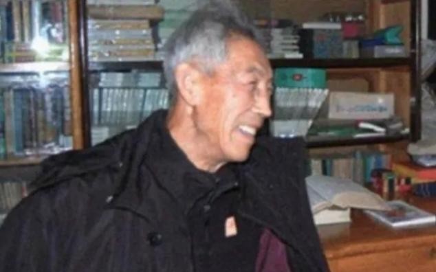 儿子|当年在故宫,扬言自己是溥仪儿子的60岁老人,拿出证物后结果如何