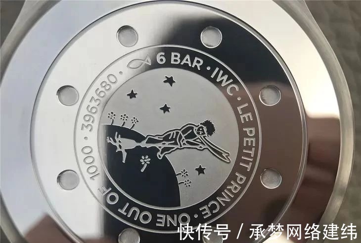 表扣|万国大飞小王子详细「图文对比」评测!