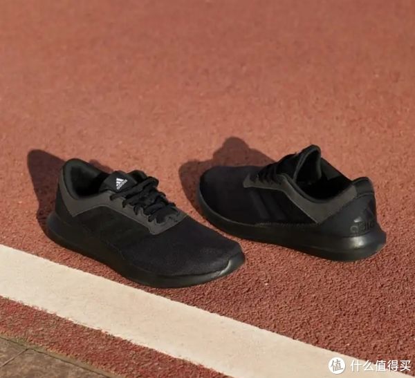 adidas 蜈蚣精的开心时刻！阿迪达斯才是真的神！活动力度真实在！冲！