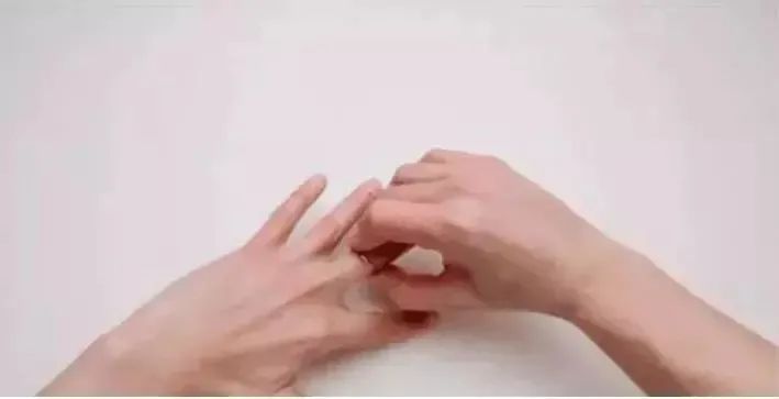 护士小姐姐秒变迷妹，为“蓝朋友”疯狂call