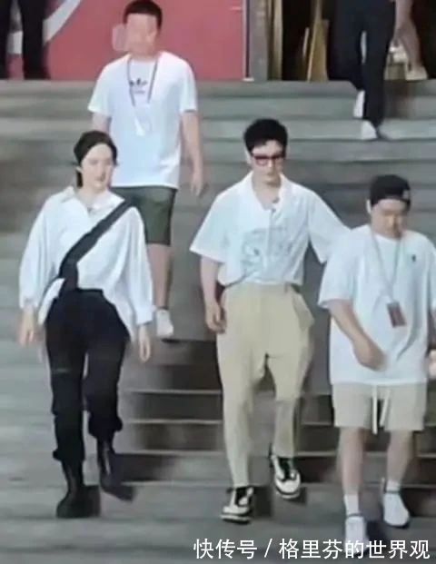 華為|《中餐廳》華為二公主姚安娜比黃曉明還壯碩,被質(zhì)疑享特權(quán)