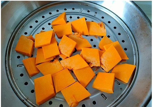 立秋后，包子馒头靠边站，蒸一锅好吃的，简单暄软儿子每顿吃3个