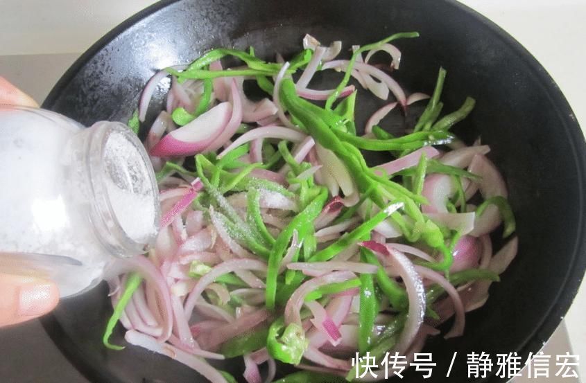 烹饪|洋葱和它是绝配，等于“血管清洁工”，每周吃2次，血管更通畅了