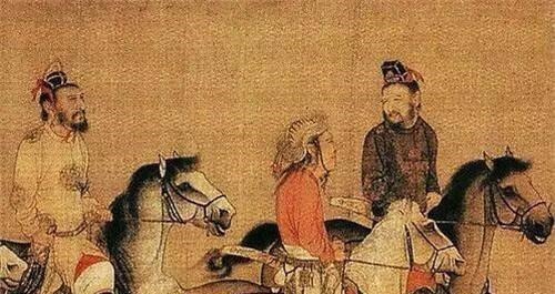 偷偷|皇帝偷偷在宰相官服上烧了个洞,许久后看到洞还在,立即给其升官