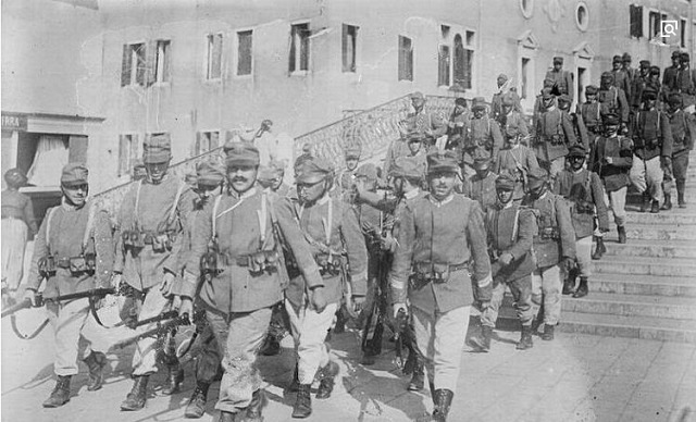 二战中|意大利军队到底多搞笑?投降却遭拒,一怒之下将对方打得溃不成军