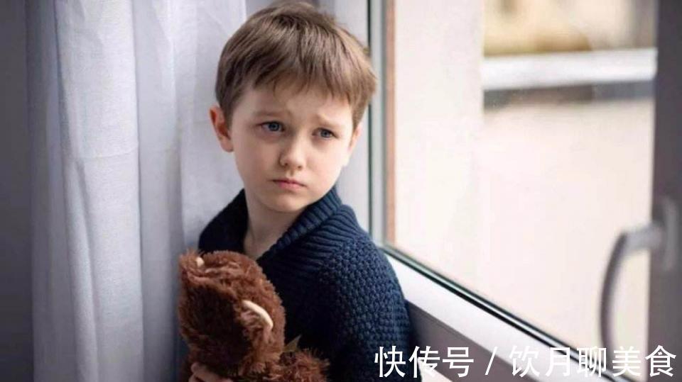 父母|3种性格的孩子,走向社会容易吃大亏,父母正确引导很重要