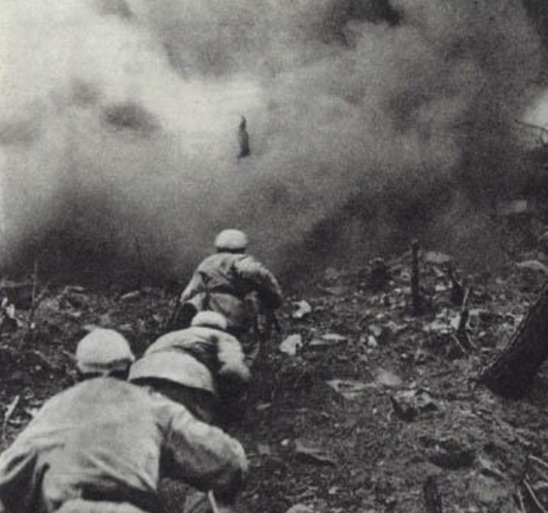 营长|志愿军营长告别未婚妻再赴战场,战友看到他的遗物,全都泪流满面