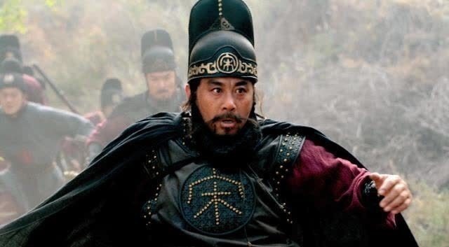 水浒传!水浒传中此人能战平林冲,差点活捉宋江,最后却被李逵两斧子砍翻