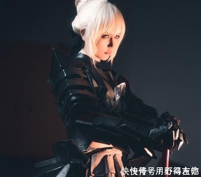 coser|漫展cos精选富冈义勇“神还原”打破次元壁，兔女郎蕾姆最亮眼