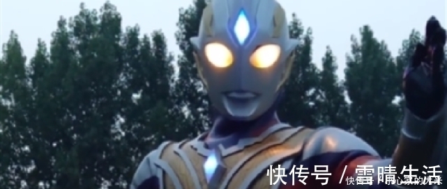 迪迦|奥特曼:Up主自制特利迦皮套,造型堪比原作,但细节有一些翻车