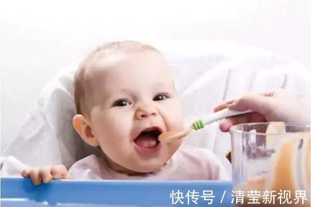 佝偻病|维生素D滴剂,每个宝宝都必须补充 这事可不能马虎