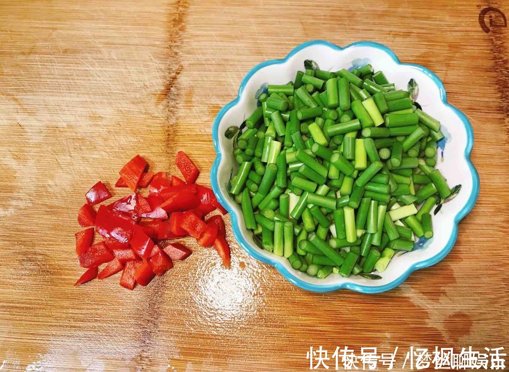 宿便|这菜是天然“洗肠草”，杀菌清肠道，隔三差五吃，排出宿便一身轻