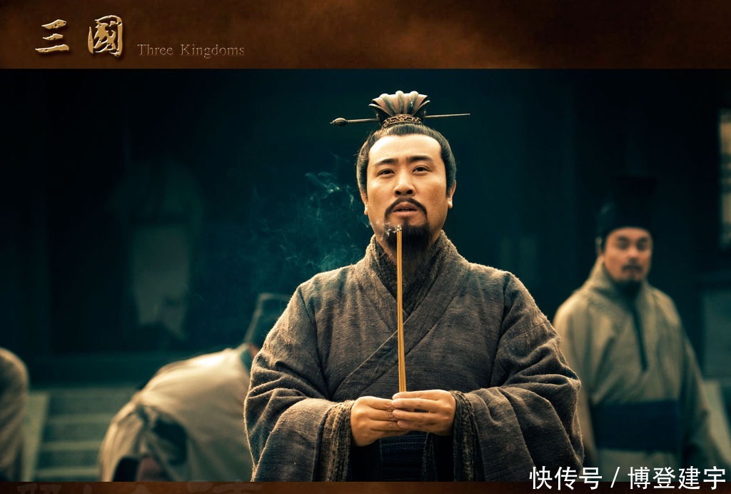 刘备|三国演义中，张飞为何一直都看不起吕布？其实完全可以理解