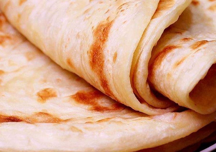 大饼|电饼铛烙饼时，掌握这几个小技巧，层多柔软，放几天也不会硬