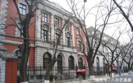 东交民巷|在中国驻扎的“国中国”在1950年终于被无条件地收回