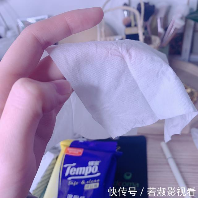 浴室柜|曾经很常见的7种卫生间用品，如今早就有了替代品，老款该淘汰啦