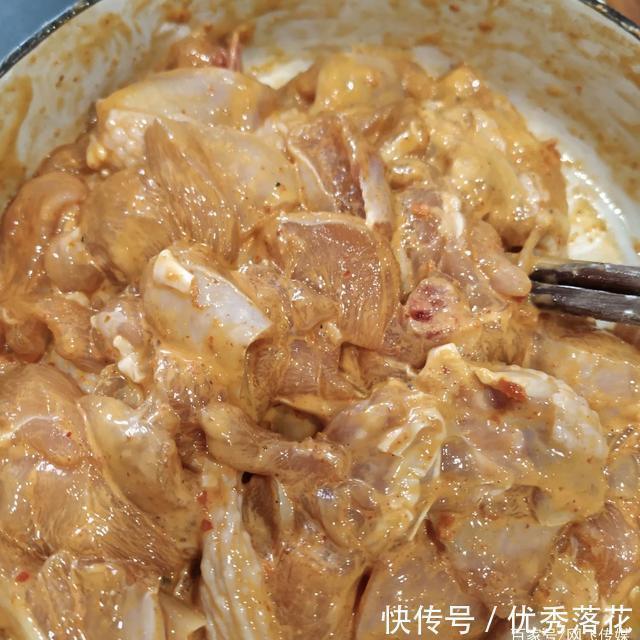 下饭|不知道吃什么试试这道辣子鸡,香辣酥脆,好吃又下饭,做法简单