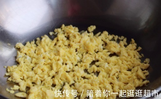 韭菜芹菜都靠边站,用这菜做饺子馅,营养还解馋