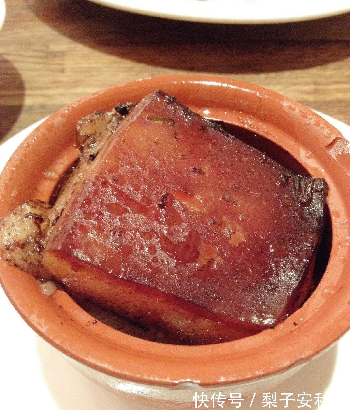 土财主#教书先生和东家斗智斗勇,连出4个上联,终于如愿以偿,加餐吃肉