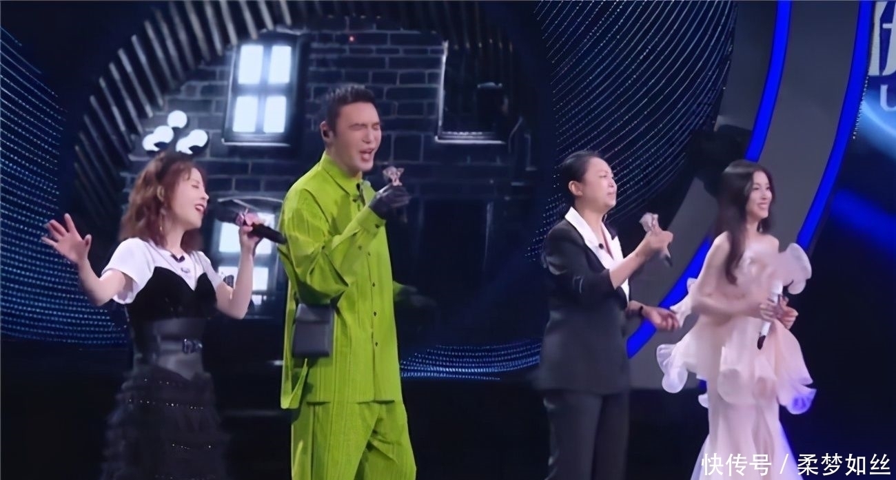 唱功|有種驚艷叫馮提莫的唱功，與張碧晨黃媽飆高音！嘉賓激動到飆英語