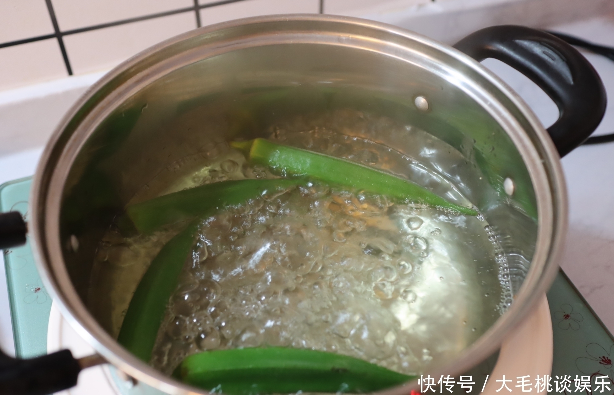 减肥|晚餐这样吃,不挨饿还能减肥,狠心女坚持2个月,裤腰宽出1寸