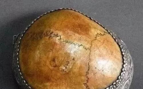 制成|南宋一皇帝陵墓被盗,头骨被制成酒杯,为何百年后依然完好无损?