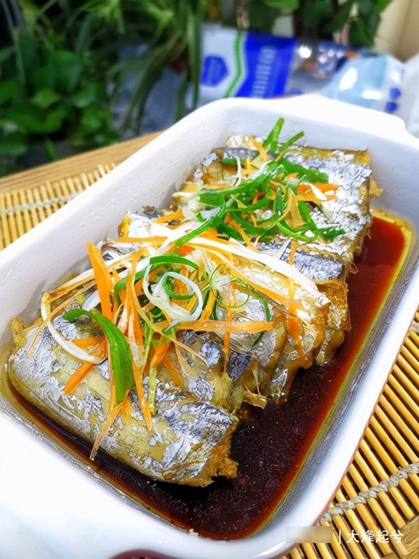 带鱼怎样做比较好吃?如何制作好清蒸带鱼,做好以下几步