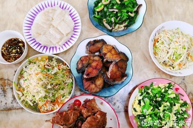 再多的味道也抵不过记忆中的味道,一道道家乡美食吃出儿时的感觉!