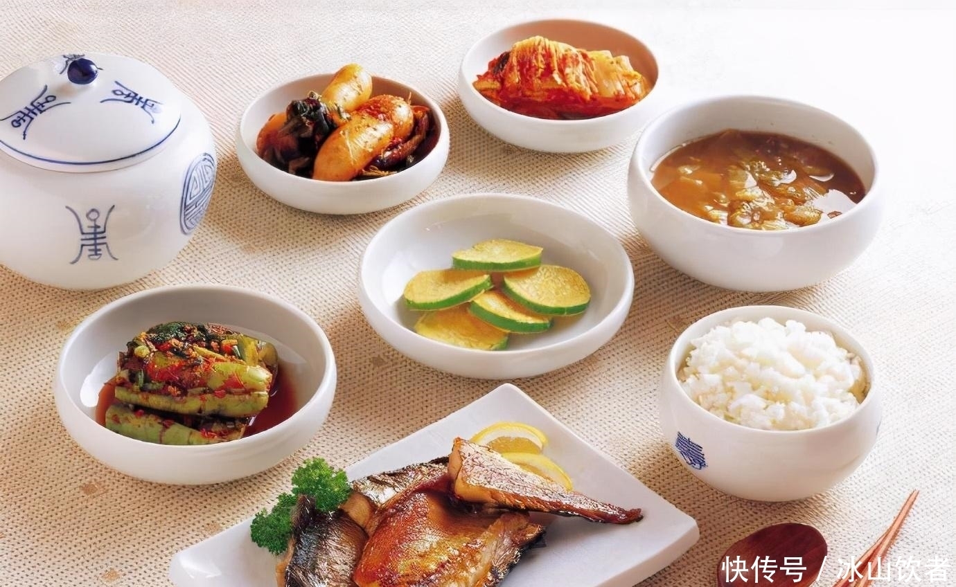 般都|走进真实韩国人家中:看看他们一日三餐吃些啥,和国内有何差异?