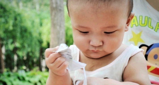 儿科医生|儿科医生孩子平时4行为,暗示大脑发育快,占一个也好,恭喜