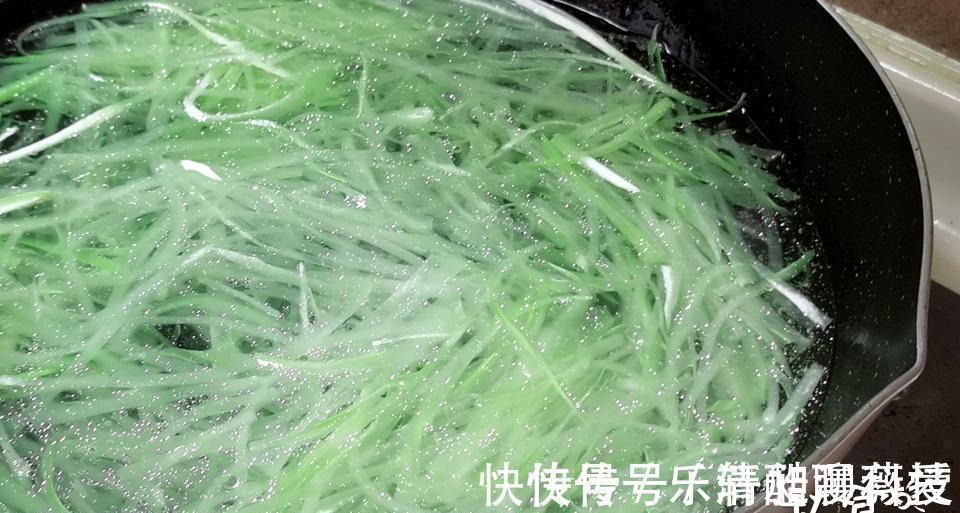 夏天，这3种“碱性蔬菜”正当季，简单易做，营养又美味，真鲜嫩