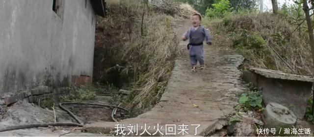 妈妈|两岁小孩被妈妈揍了,去外婆家避风头,结果到外婆家一看扭头就走