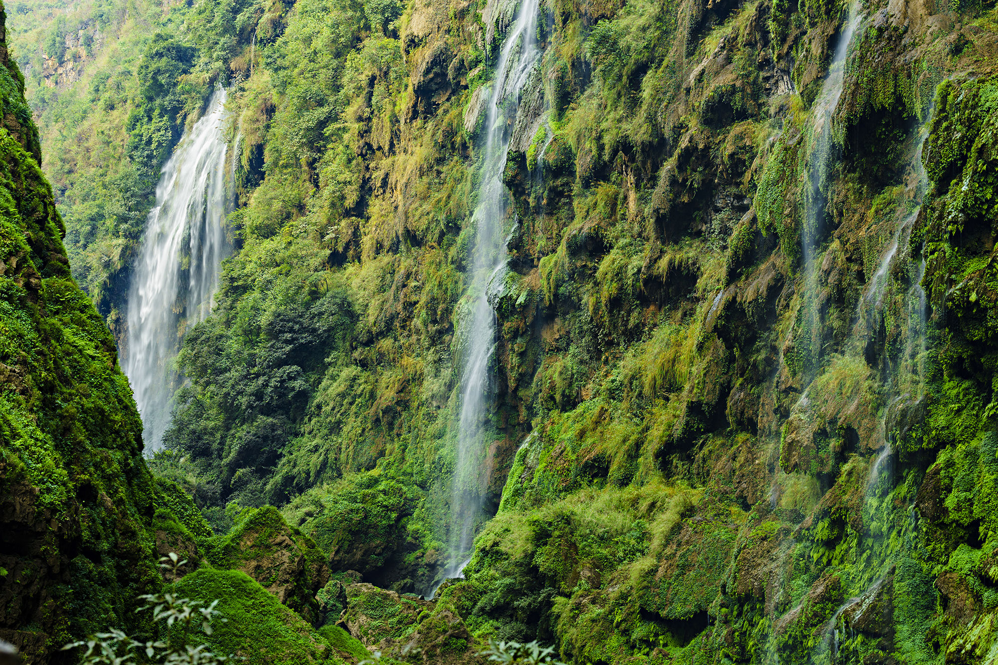 中年|大地最美的伤疤——马岭河大峡谷