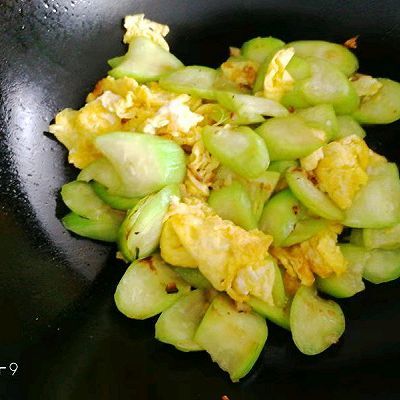 丝瓜炒鸡蛋|丝瓜炒鸡蛋