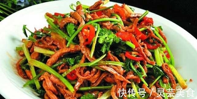 超美味诱人的几道家常菜，荤素搭配，营养美味，一家人吃的很满足