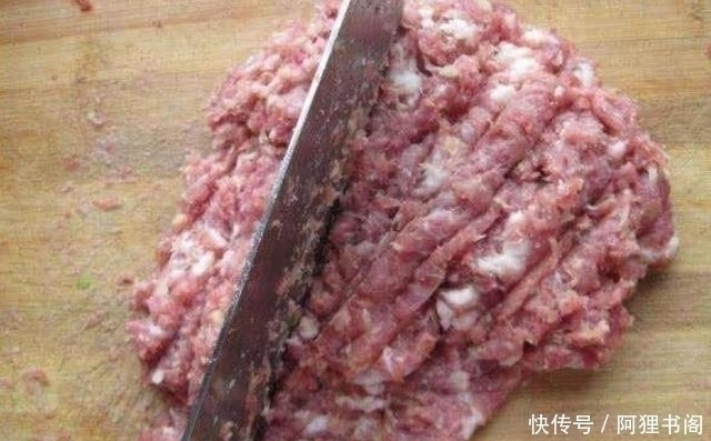 饺子|调饺子馅最忌讳这味调料,很多人不懂还要放,难怪饺子发柴又难吃