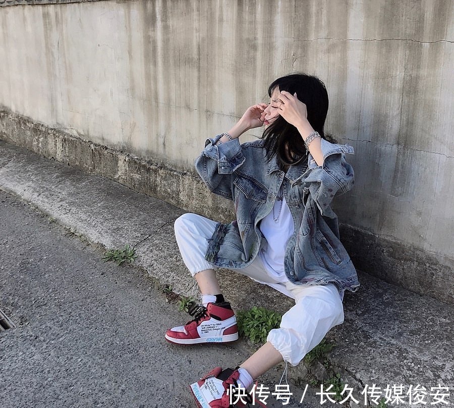 时髦搭配 百看不厌!三套秋季时髦搭配很百搭,让你的气质优雅十足